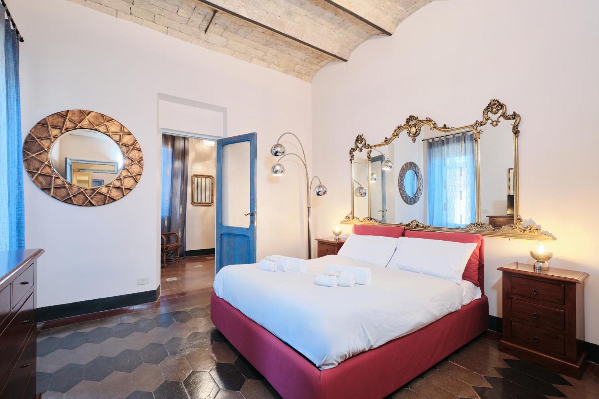 Apartment Penthouse With A View Of - 2 Bedrooms And 2 Bathrooms Rom